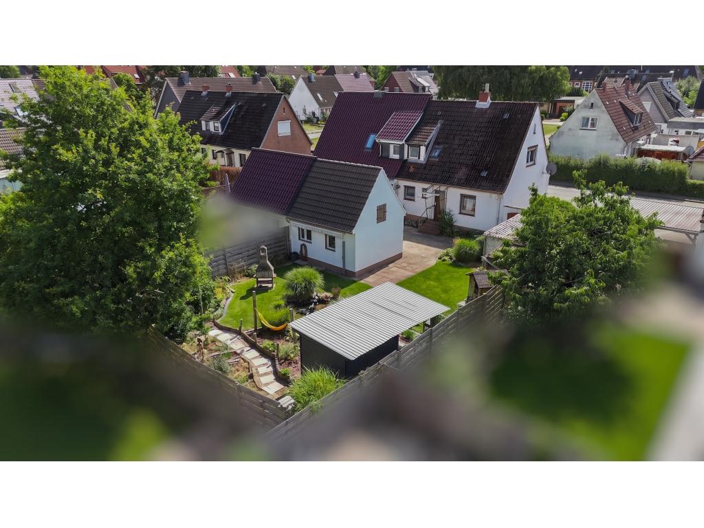Gartenansicht Doppelhaushälfte: Gartenansicht