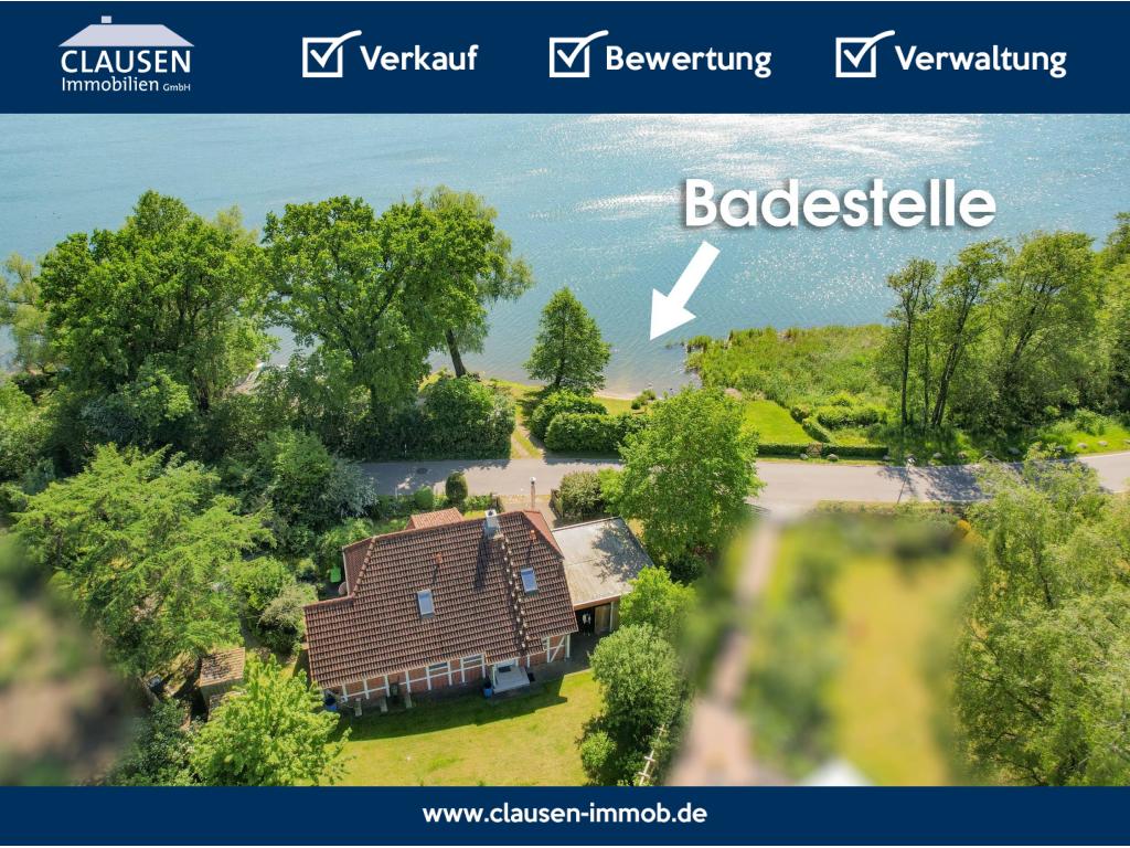 Ein Bild des Referenzobjekts Zweifamilienhaus