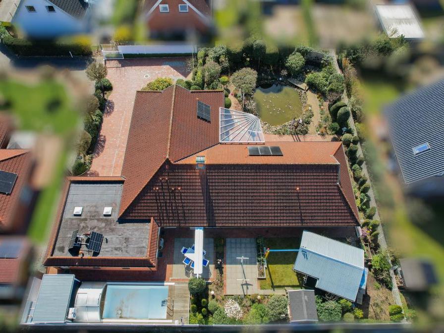 Einfamilienhaus: Rückansicht des Hauses