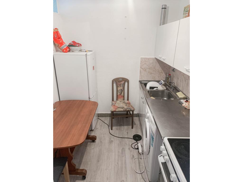 1 Zimmer Wohnung: Küche