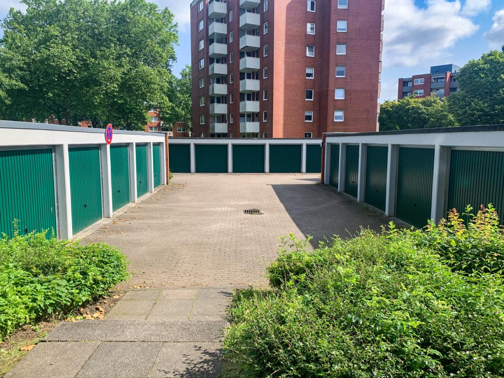 1 Zimmer Wohnung: Garagenhof