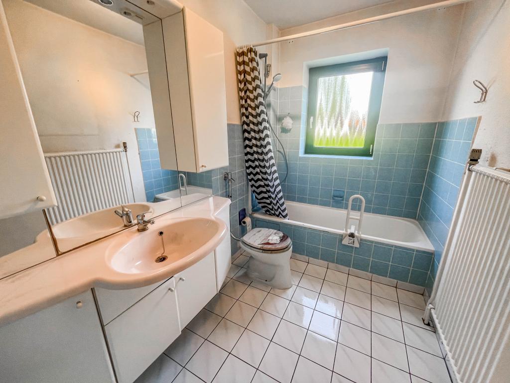 Einfamilienhaus: Badezimmer EG