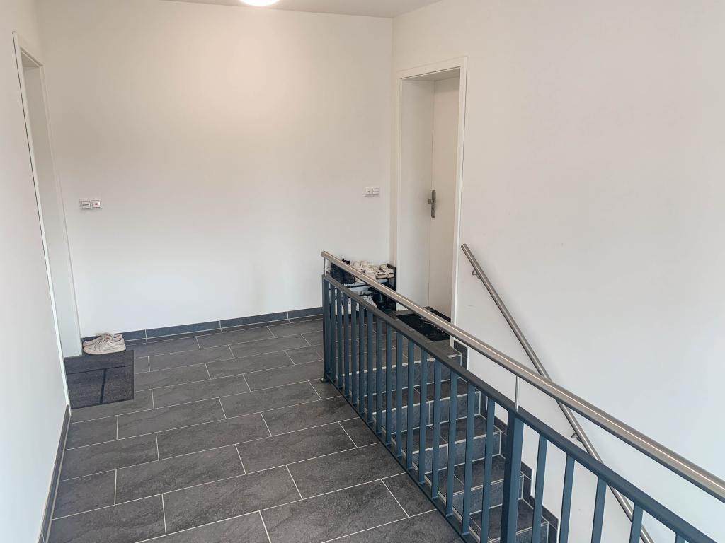 2 Zimmer Wohnung: Treppenhaus