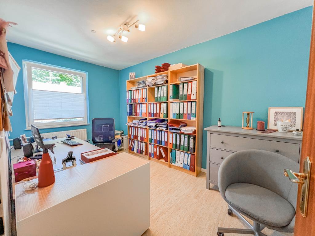 Reihenhaus: Arbeitszimmer 1. OG
