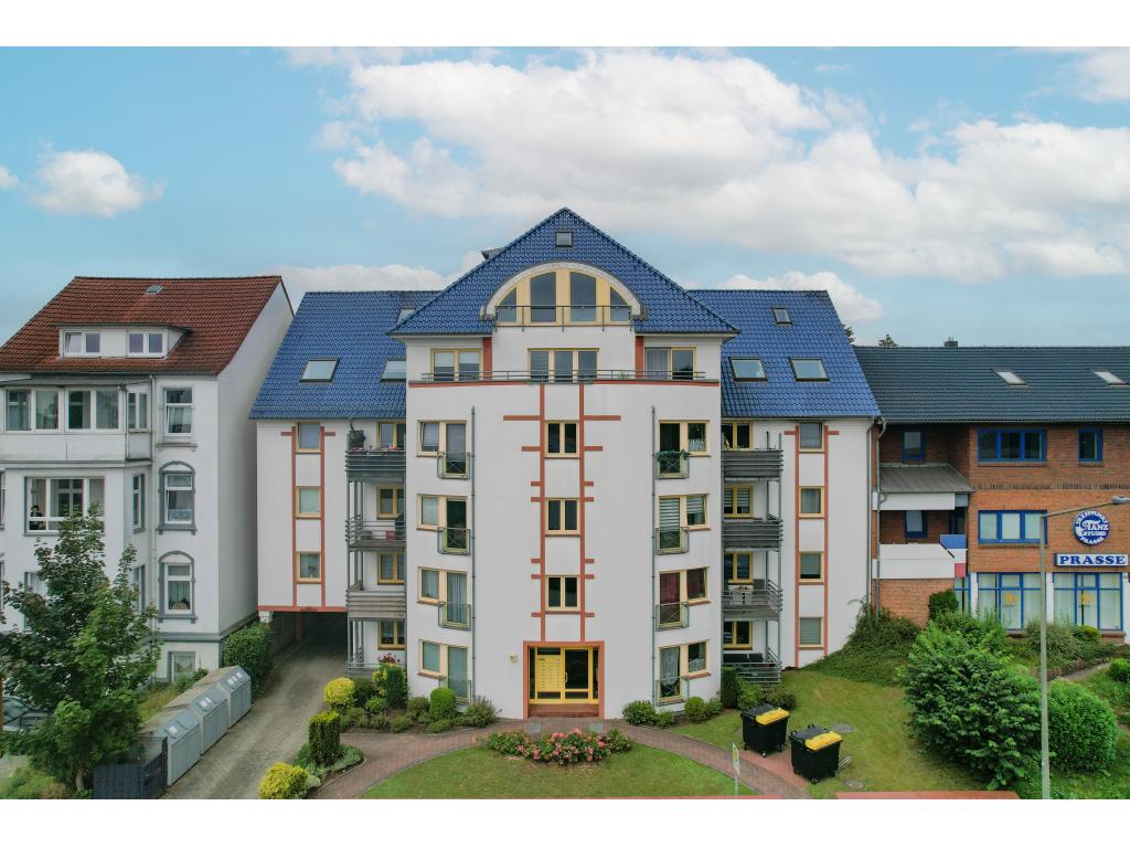 5 Zimmer Wohnung: Vorderansicht