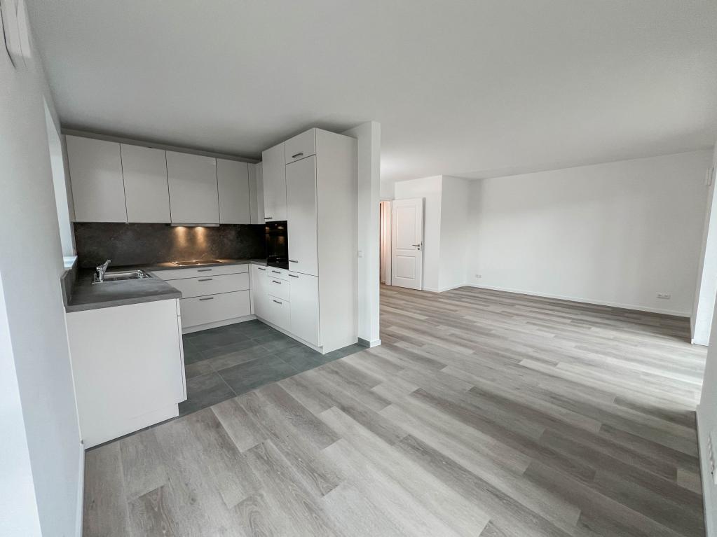 4 Zimmer Wohnung: offene Küche (Beispiel)