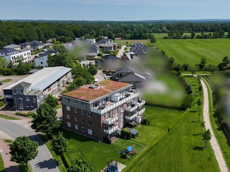 Mehrfamilienhaus: Seitenansicht