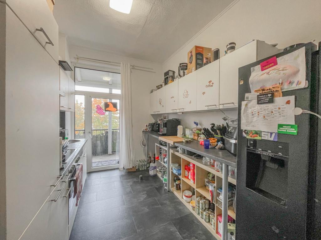 Mehrfamilienhaus: Küche - Wohnung DG