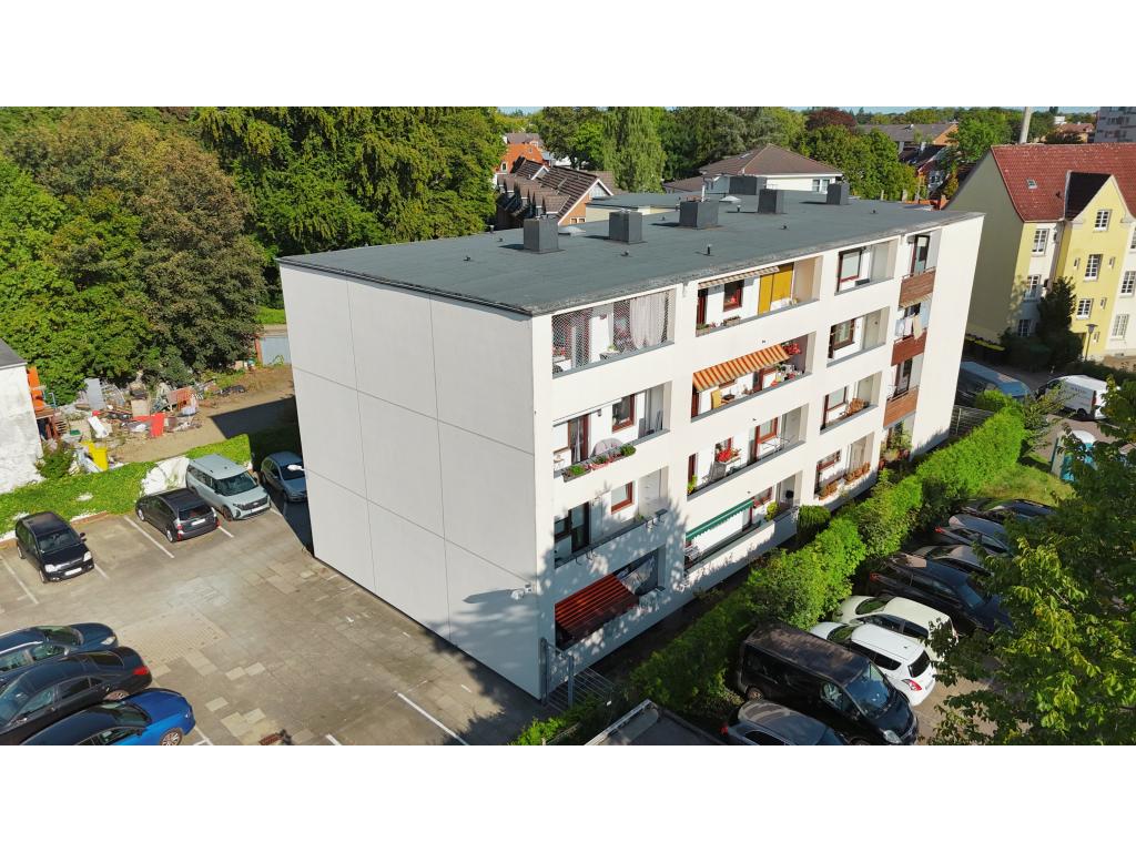 Rückseite des Hauses 2 Zimmer Wohnung: Rückseite des Hauses