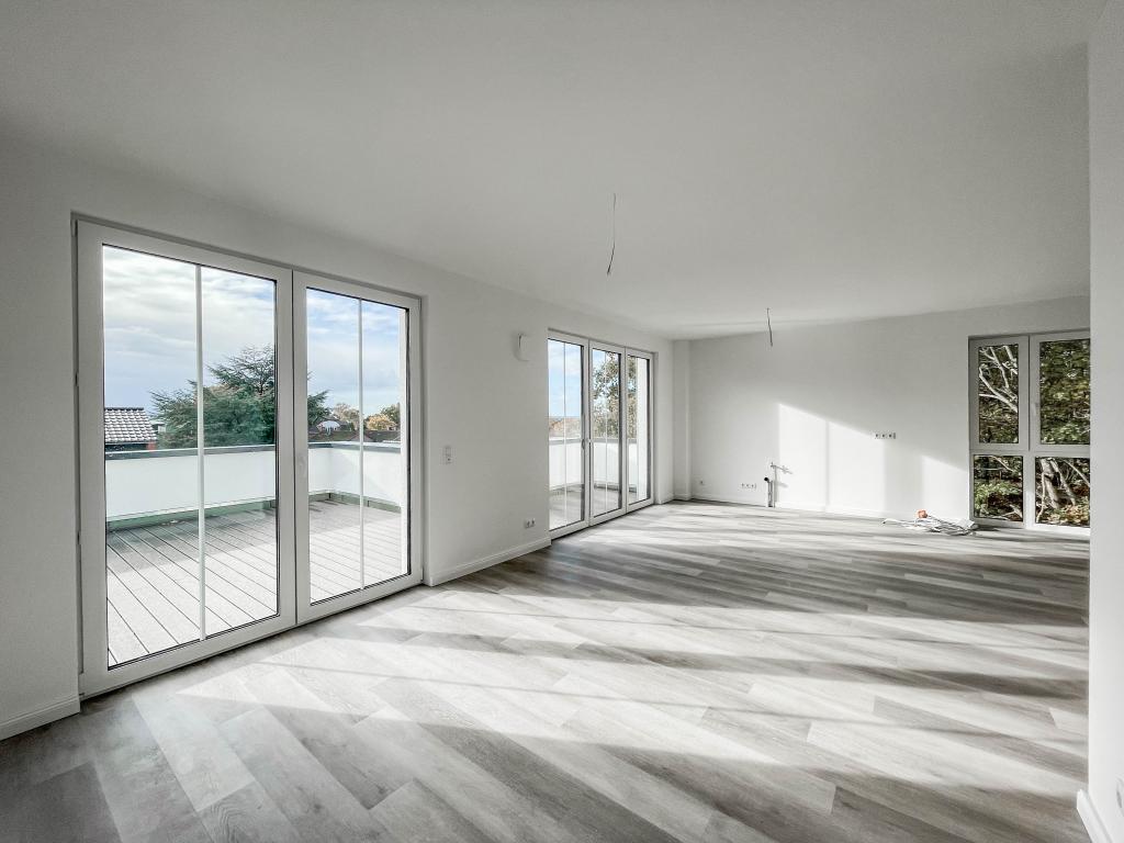 4 Zimmer Wohnung: Wohn- und Essbereich