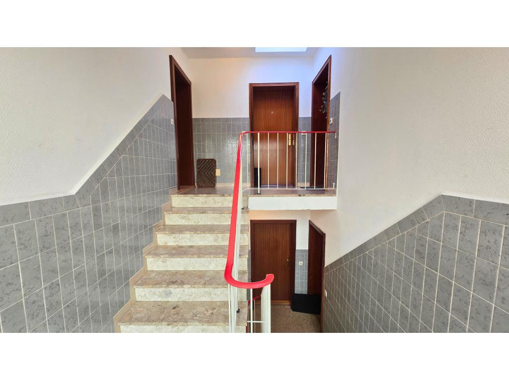 Wohnung in der Mitte - 3. OG 2 Zimmer Wohnung: Wohnung in der Mitte - 3. OG