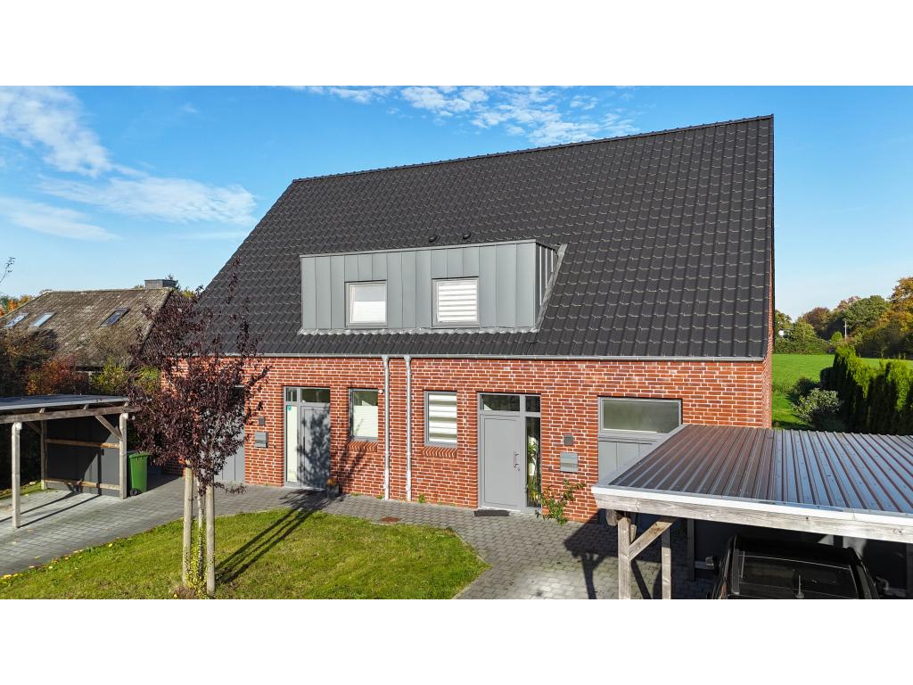 Doppelhaushälfte: familienfreundliche DHH