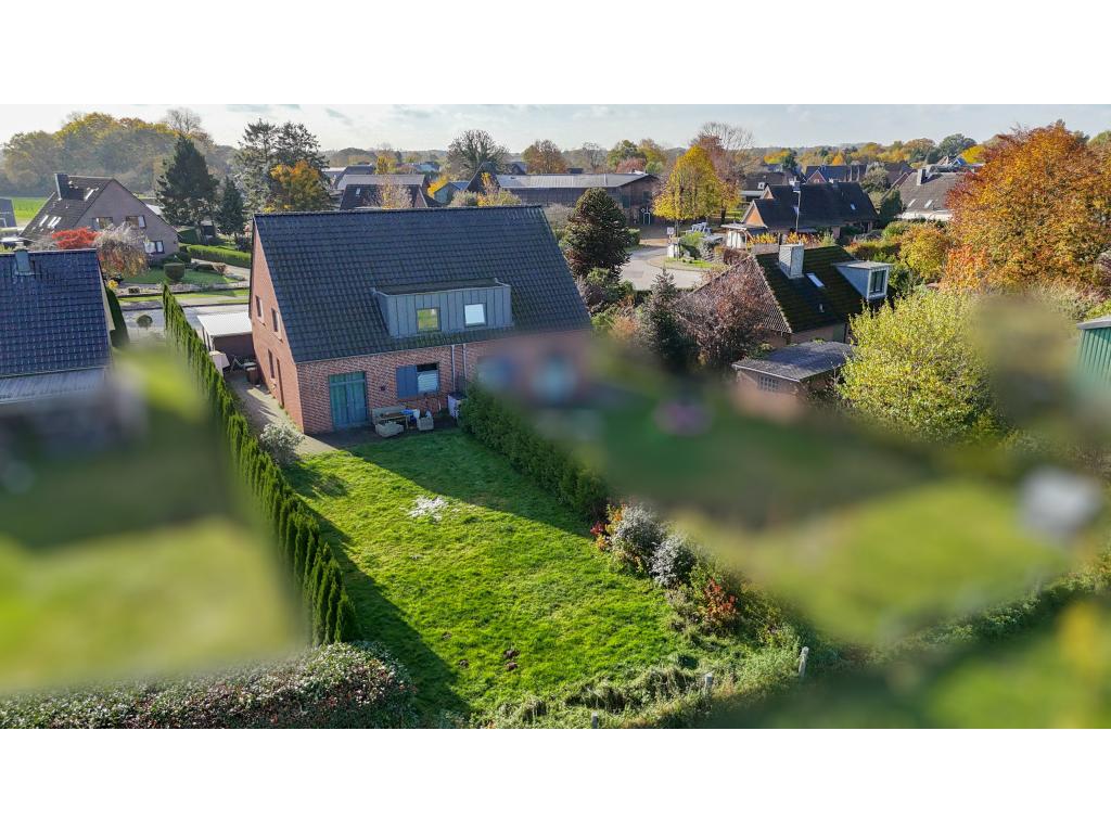 Doppelhaushälfte: pflegeleichtes Grundstück