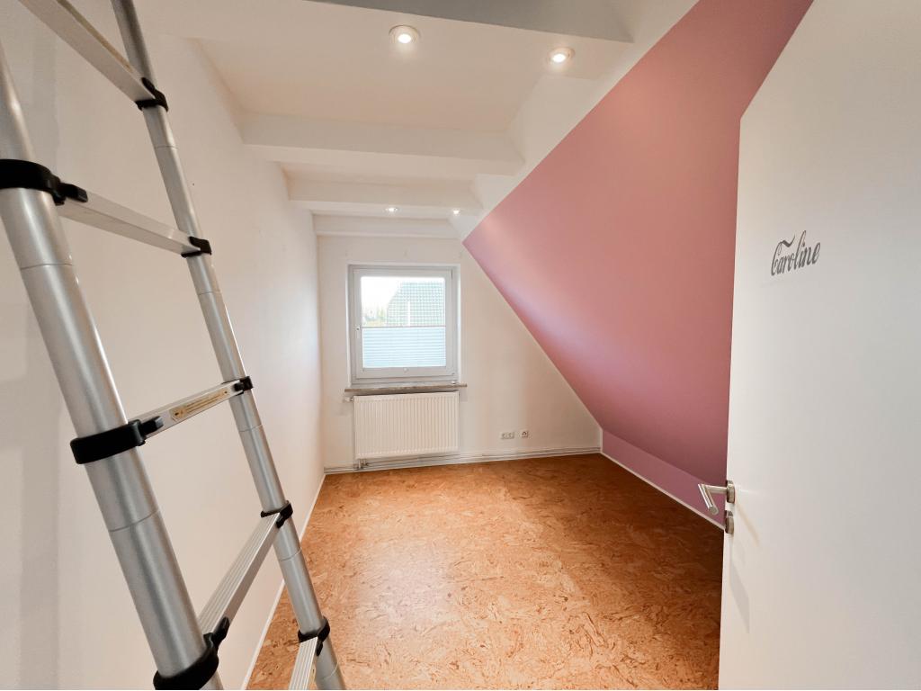 Schlafzimmer 2 Einfamilienhaus: Schlafzimmer 2