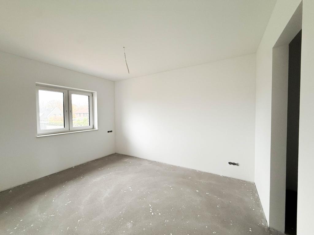 Schlafzimmer mit Ankleide Doppelhaushälfte: Schlafzimmer mit Ankleide