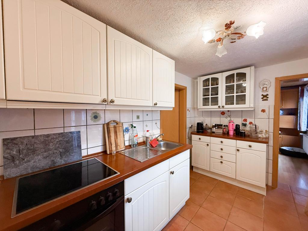 Küche im EG Doppelhaushälfte: Küche im EG