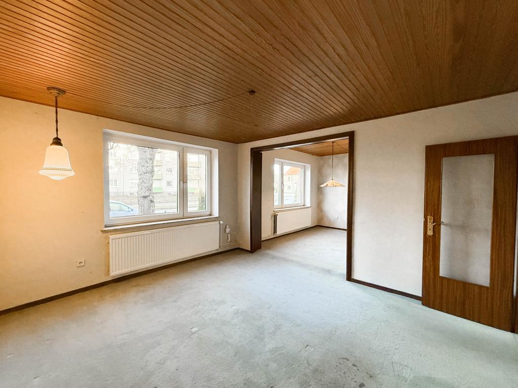 Doppelhaush&auml;lfte: Wohn- und Esszimmer