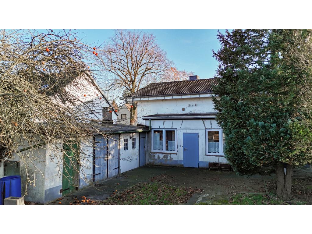 Einfamilienhaus: R&uuml;ckansicht