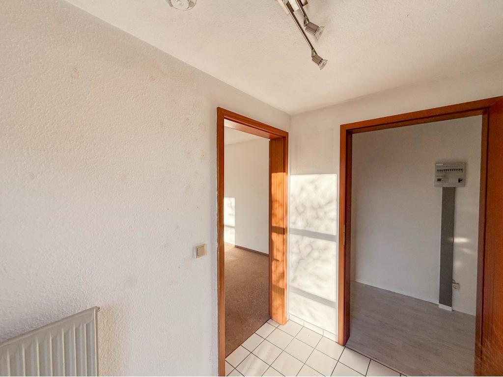 Eingangsbereich mit Abstellraum Reihenhaus: Eingangsbereich mit Abstellraum