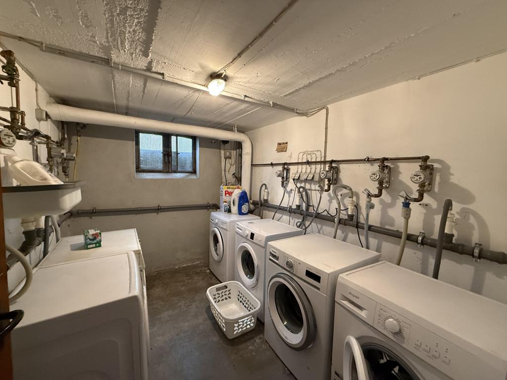 Waschraum Mehrfamilienhaus: Waschraum