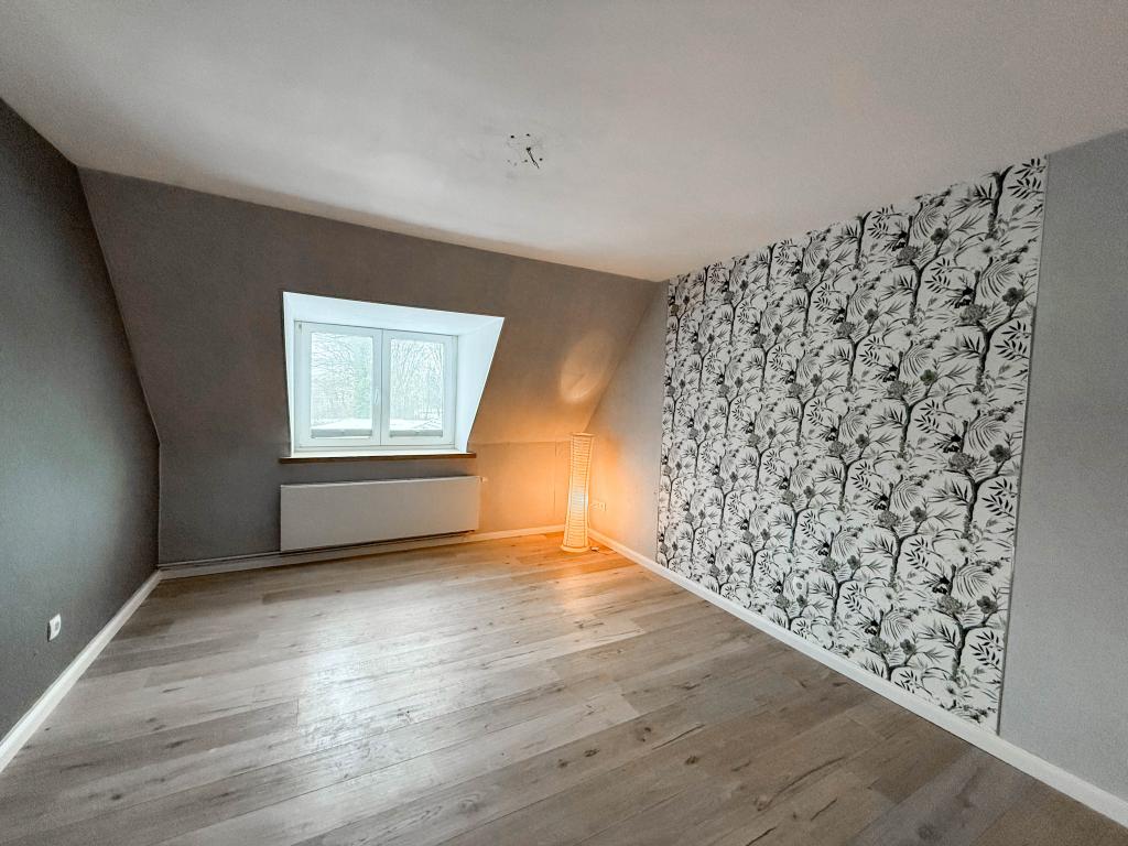 Doppelhaush&auml;lfte: Schlafzimmer 1