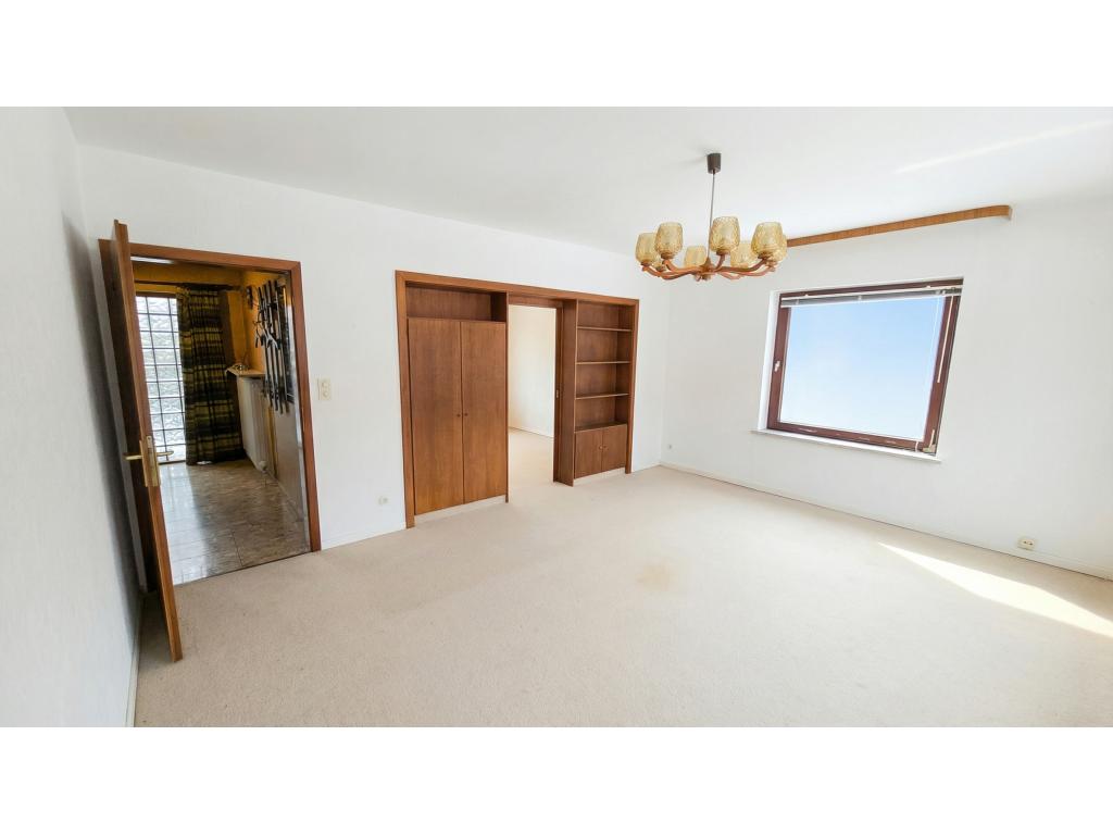 Wohn- und Esszimmer Einfamilienhaus: Wohn- und Esszimmer