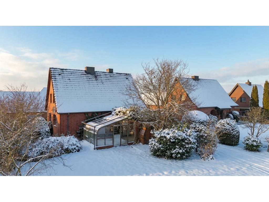 Vorderansicht Einfamilienhaus: Vorderansicht