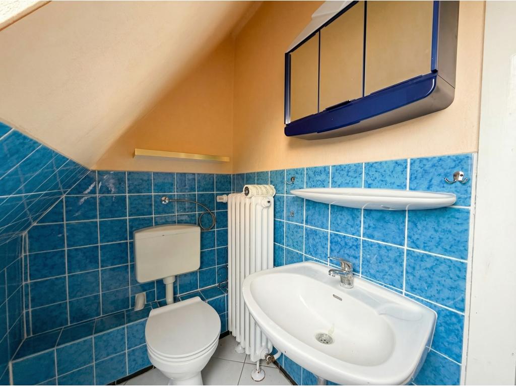 WC - DG Einfamilienhaus: WC - DG