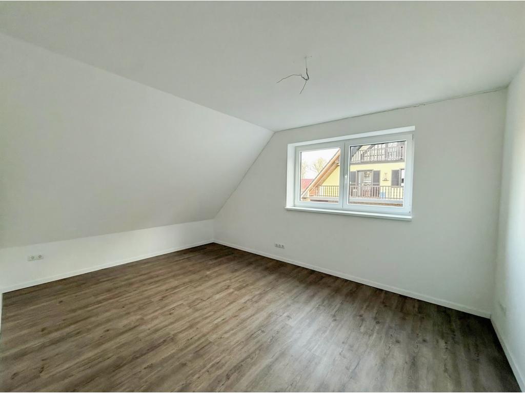 Doppelhaush&auml;lfte: Schlafzimmer 1