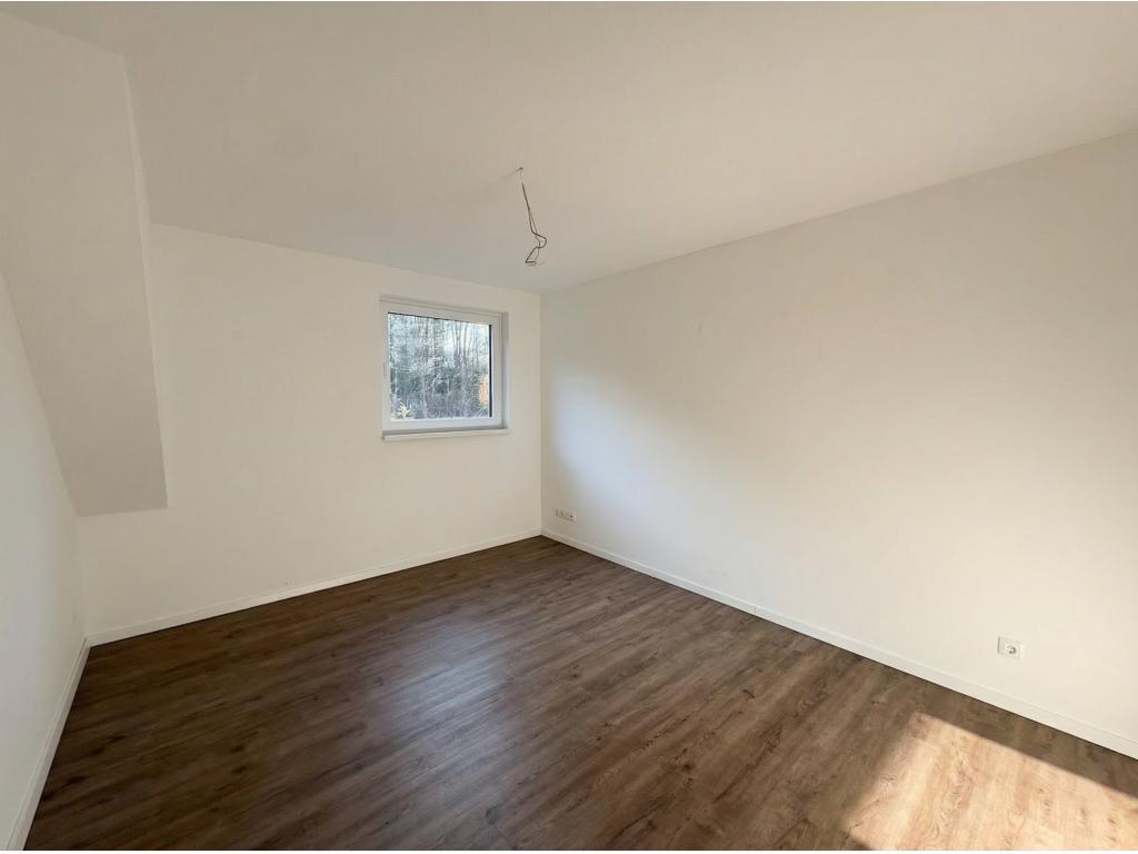 Doppelhaush&auml;lfte: Schlafzimmer 2