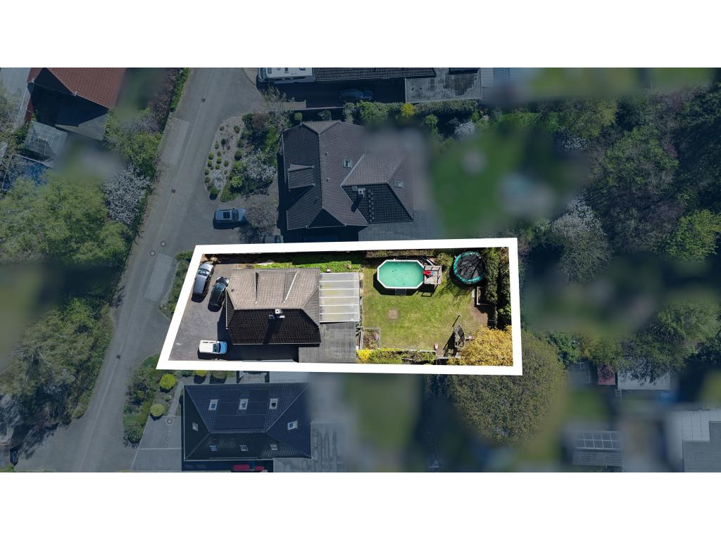 Einfamilienhaus: eingezeichnetes Grundst&uuml;ck