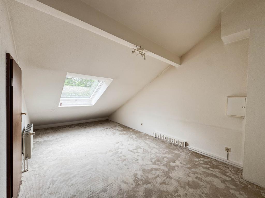 Schlafzimmer im DG Reihenhaus: Schlafzimmer im DG