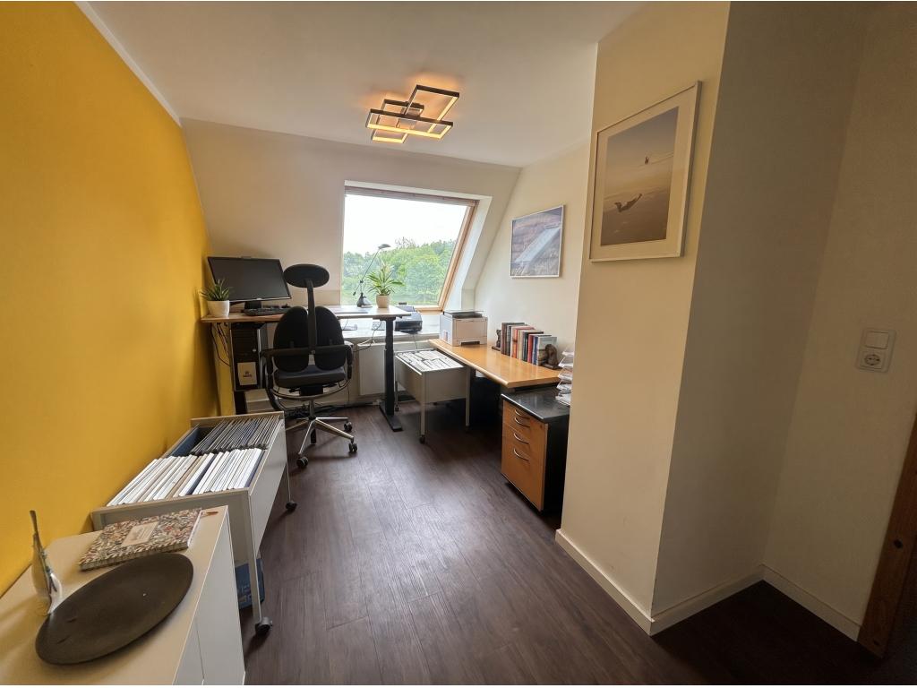 Mehrfamilienhaus: B&uuml;ro - WE 1