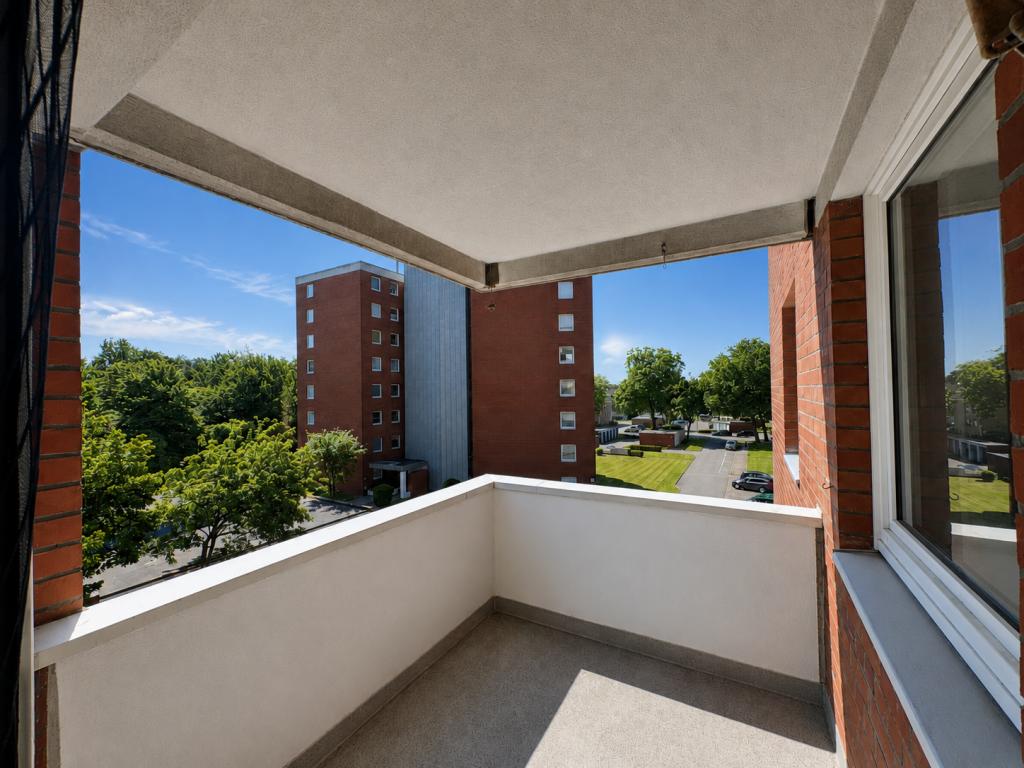 3 Zimmer Wohnung: Balkon