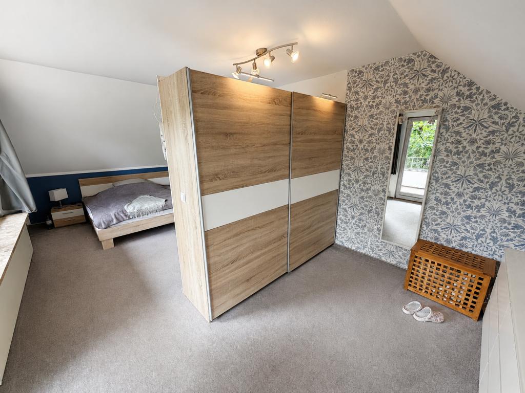 Schlafzimmer im DG Einfamilienhaus: Schlafzimmer im DG