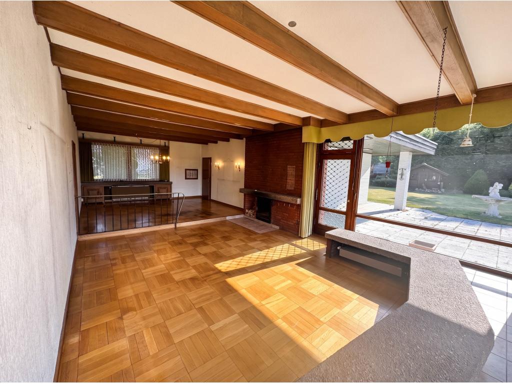 Wohn- und Esszimmer Einfamilienhaus: Wohn- und Esszimmer