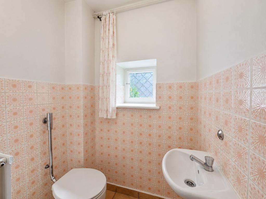 Einfamilienhaus: G&auml;ste-WC - EG