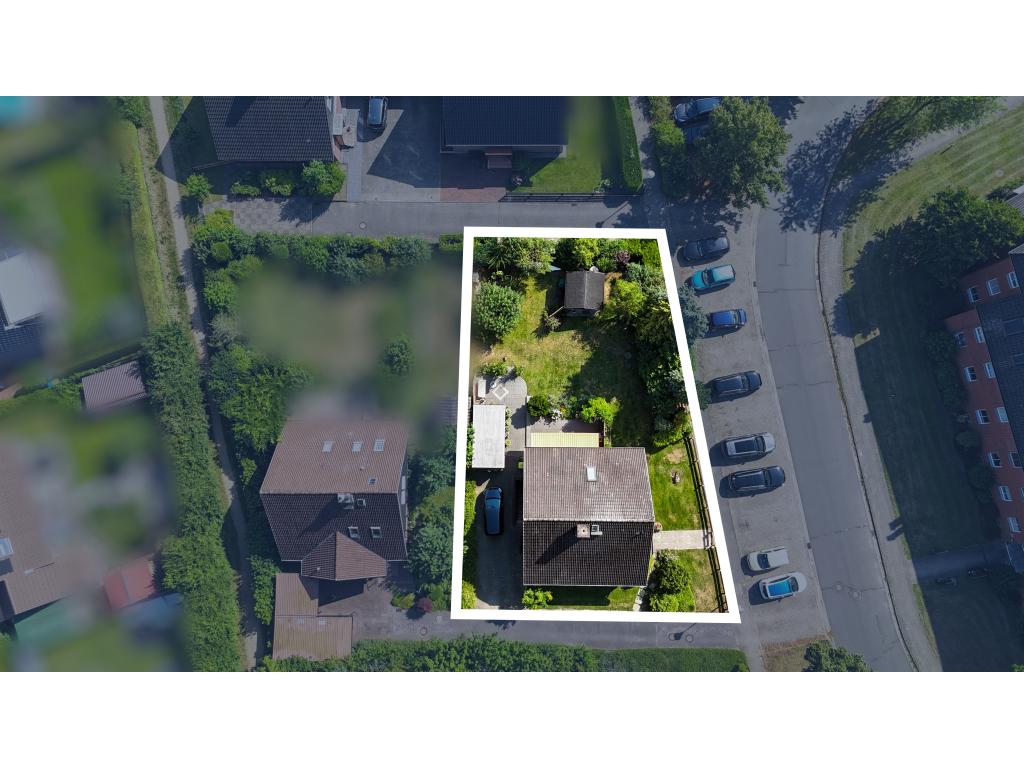Einfamilienhaus: eingezeichnetes Grundst&uuml;ck