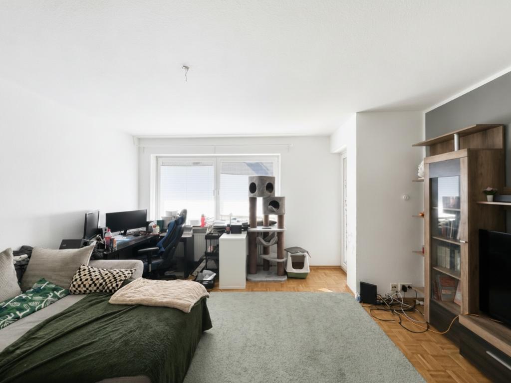 Wohnzimmer 2 Zimmer Wohnung: Wohnzimmer