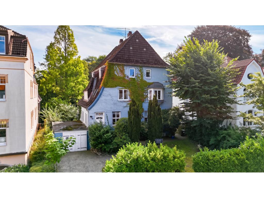 Frontansicht Villa: Frontansicht