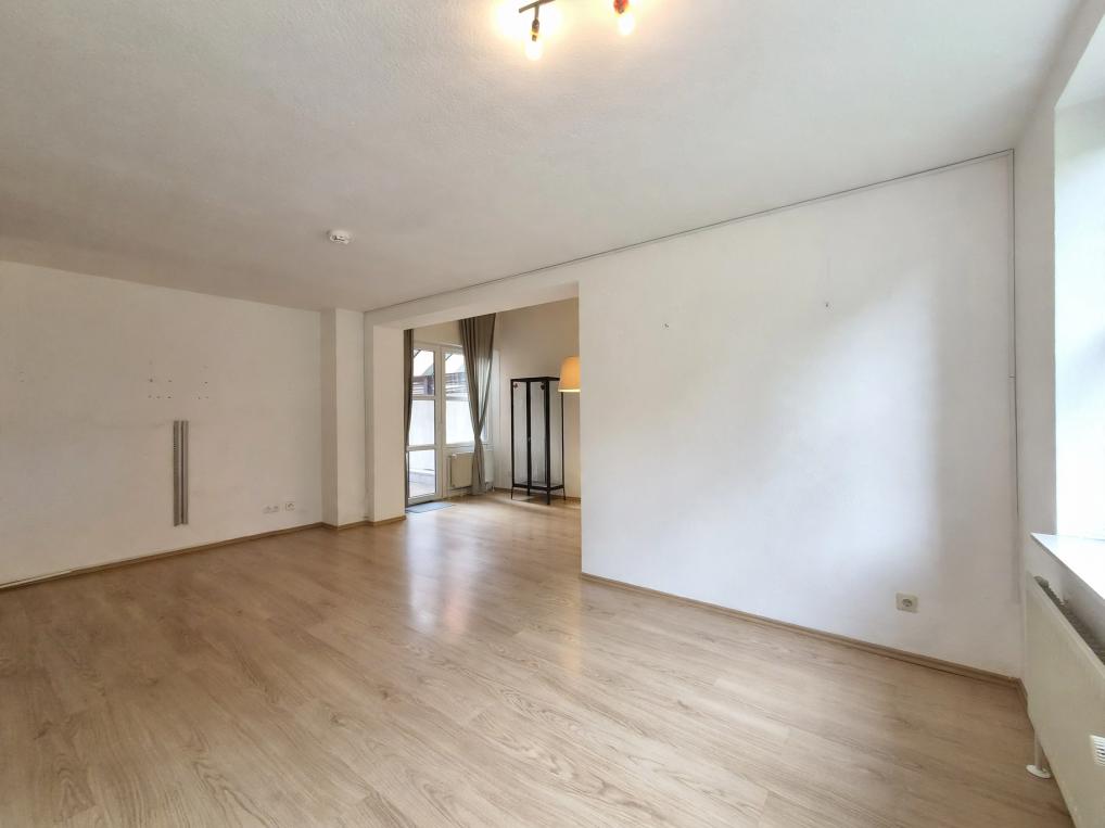 Reihenhaus: Wohn- und Essbereich im OG