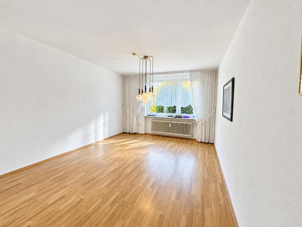 3 Zimmer Wohnung: Wohnzimmer