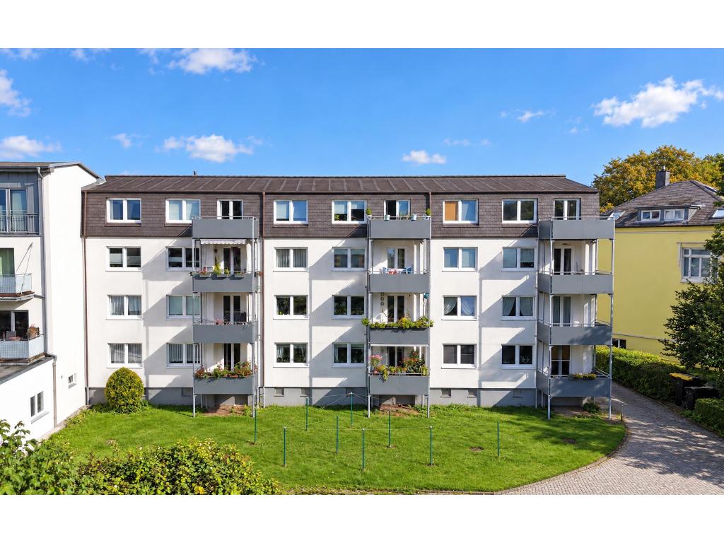 Rückansicht Mehrfamilienhaus: Rückansicht