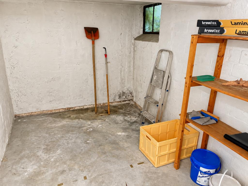 3 Zimmer Wohnung: eigenes Kellerabteil