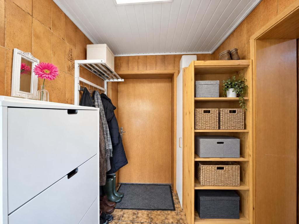Wohnungstür - zweite Wohneinheit Einfamilienhaus: Wohnungstür - zweite Wohneinheit